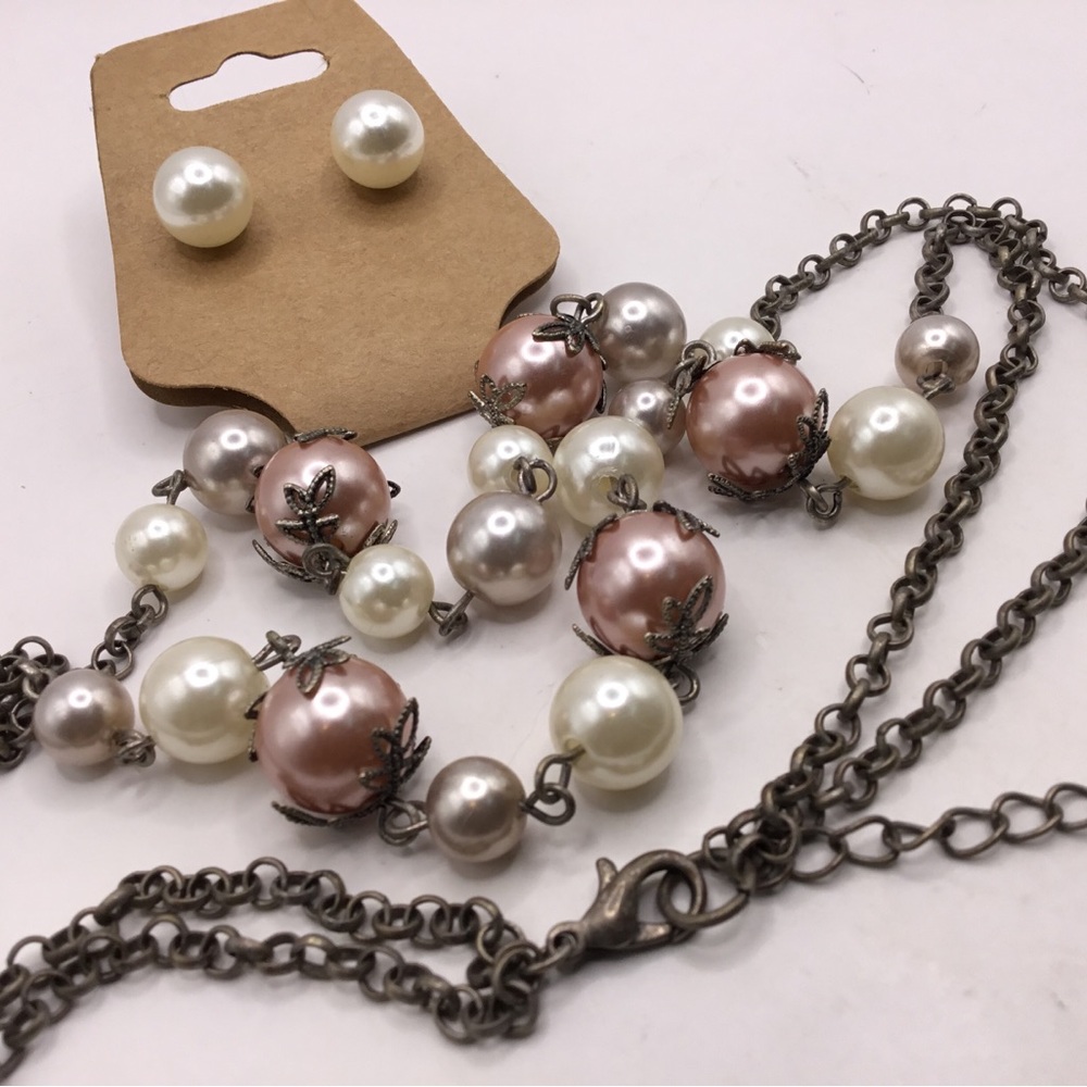 Vintage Blush/White Pearl Filigree Accent Double Strand Necklace with Earrings